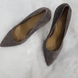 Ann Taylor Cynthia Suede Pumps